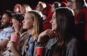 Tips para crear un buen ambiente de cine en casa